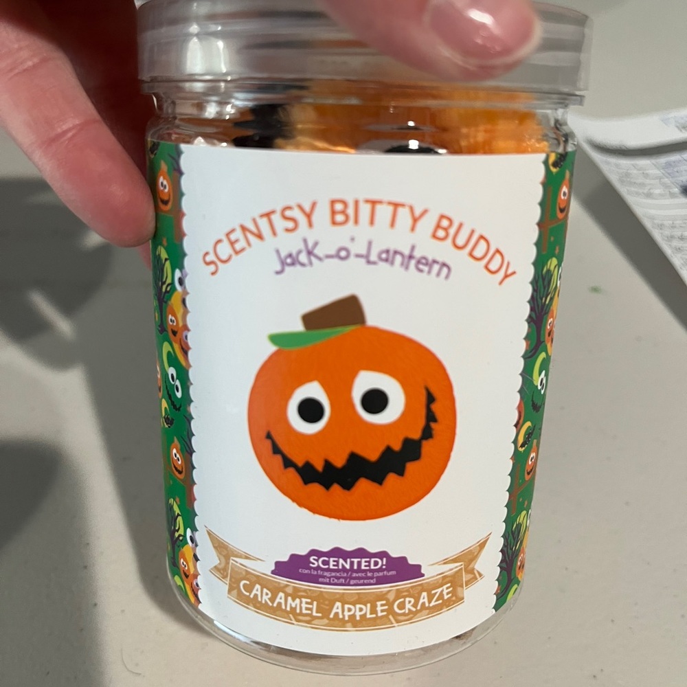 Scentsy clip